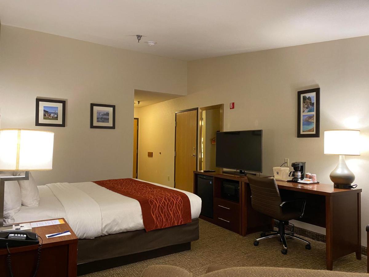 Comfort Inn Marina On The Monterey Bay Екстер'єр фото