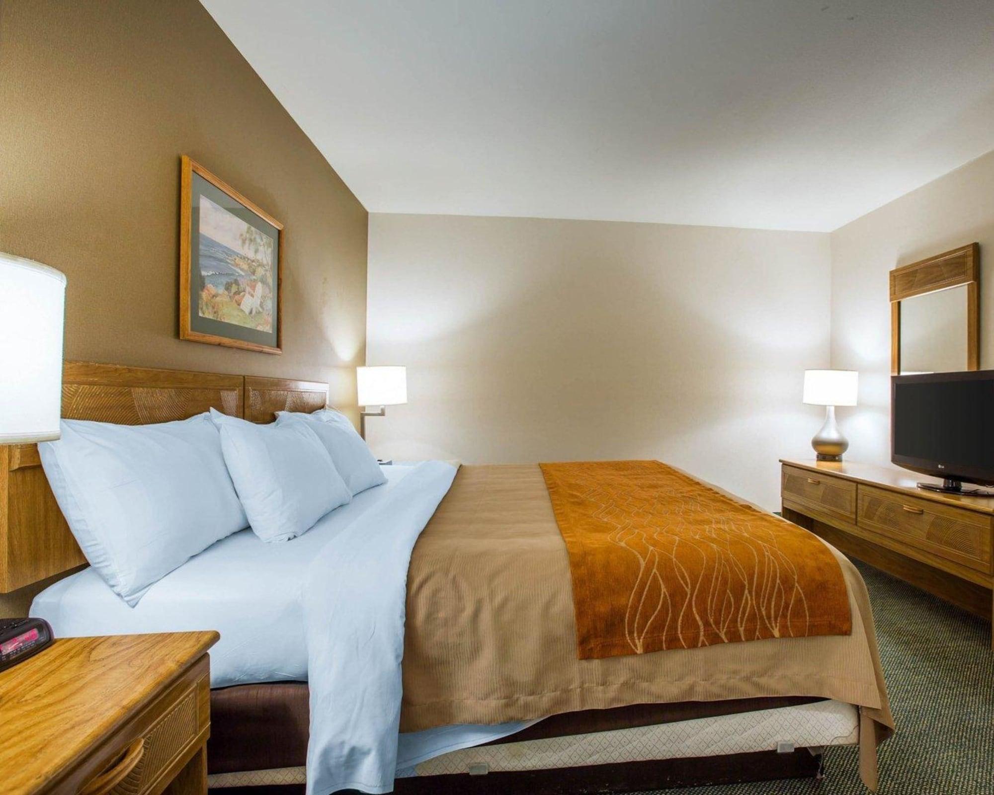 Comfort Inn Marina On The Monterey Bay Екстер'єр фото
