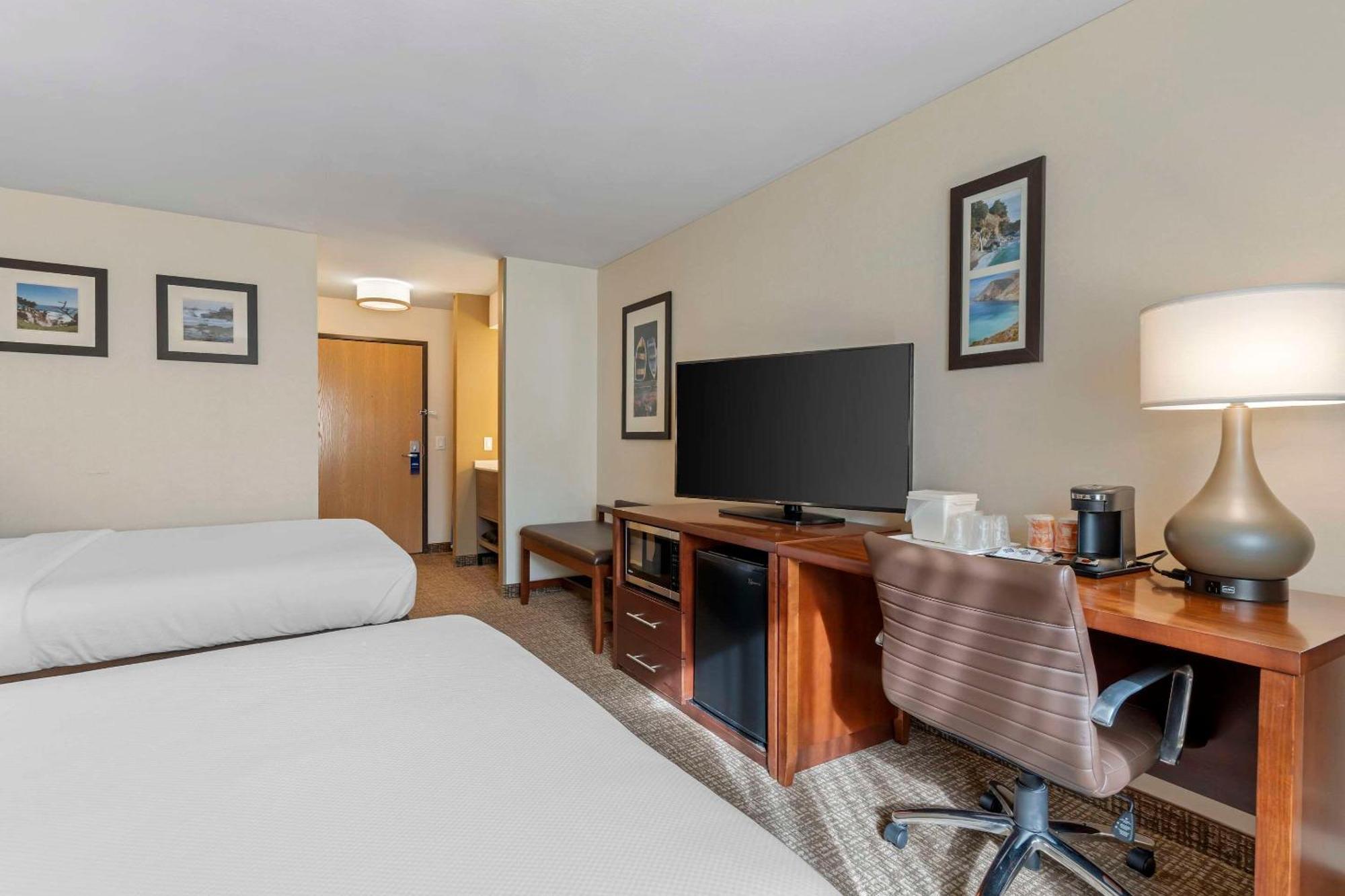 Comfort Inn Marina On The Monterey Bay Екстер'єр фото